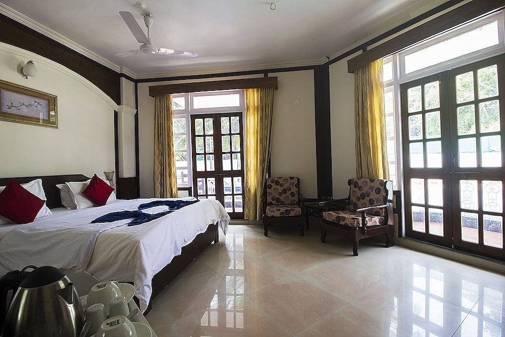 Sunset Beach Resort Deluxe Room 19