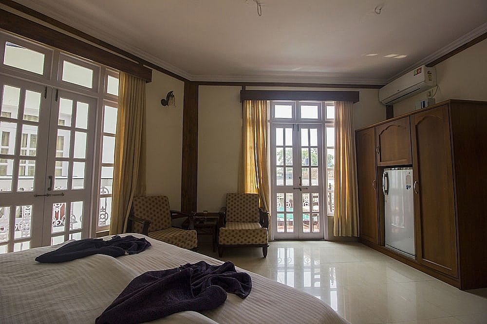 Sunset Beach Resort Deluxe Room 11