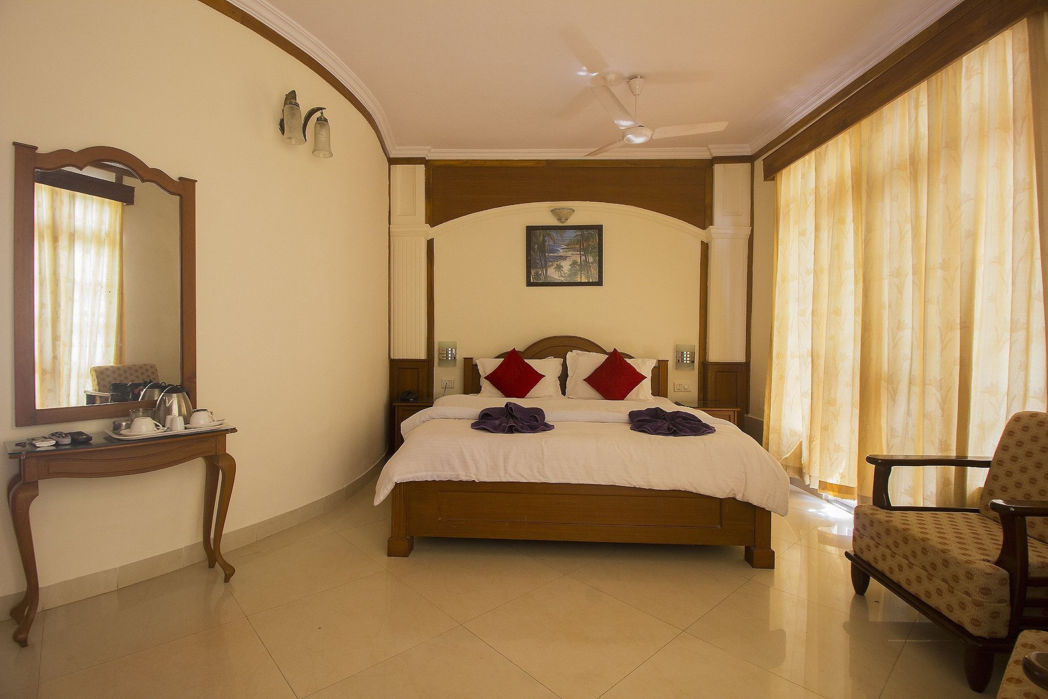 Sunset Beach Resort Deluxe Room 3