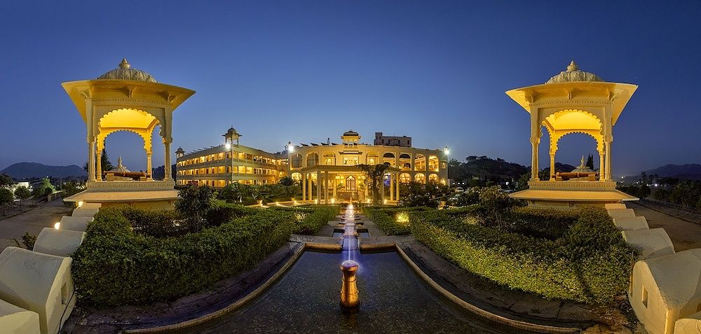 Front of property - evening/night