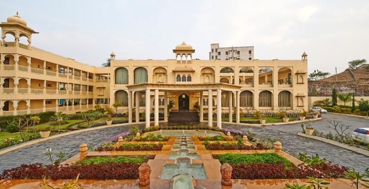 Hotel Exterior