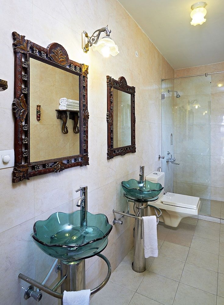 Super Deluxe Room with Breakfast & Complimentary Airport pick-up