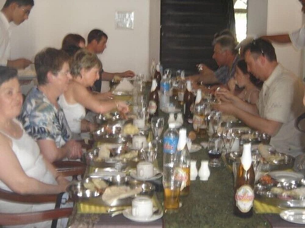 Food & Dining