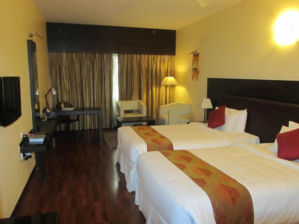 Club Single Room