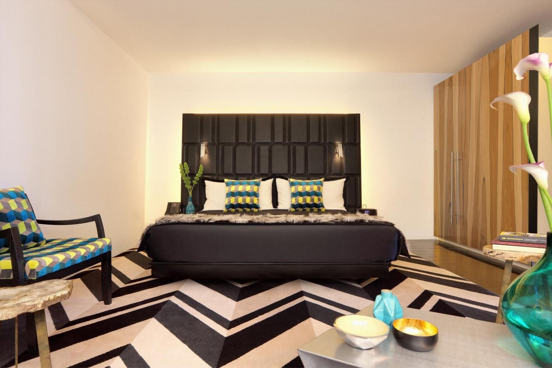 undefined Adelphi Hotel 6