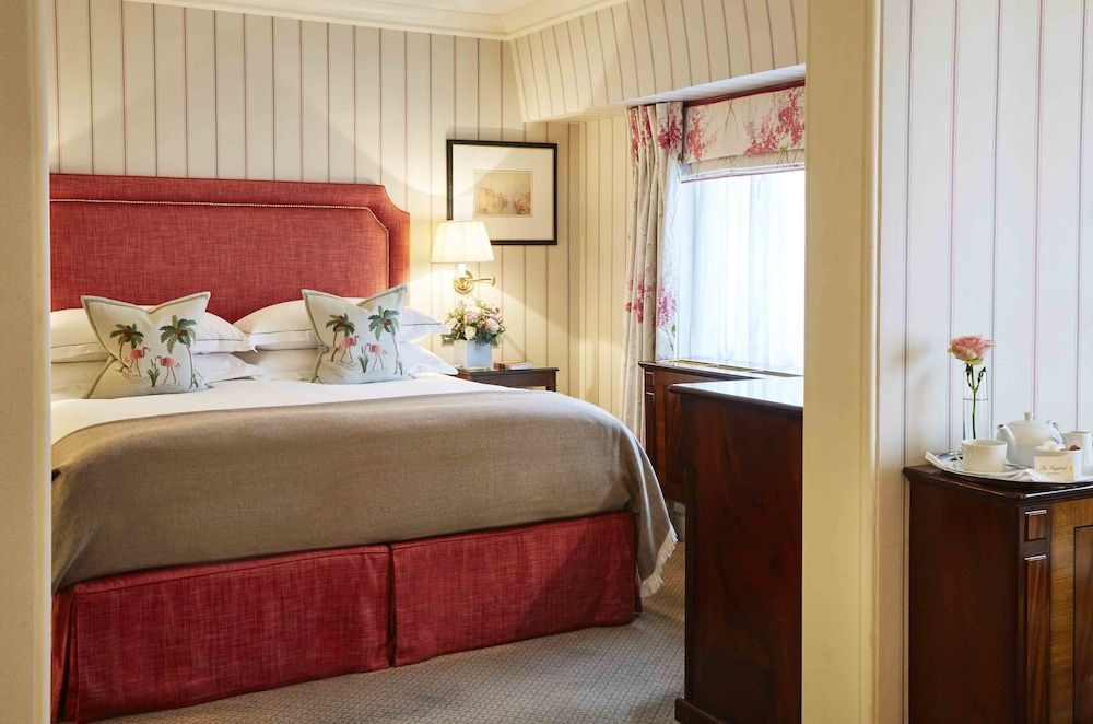 Capital Junior Suite with Sofa