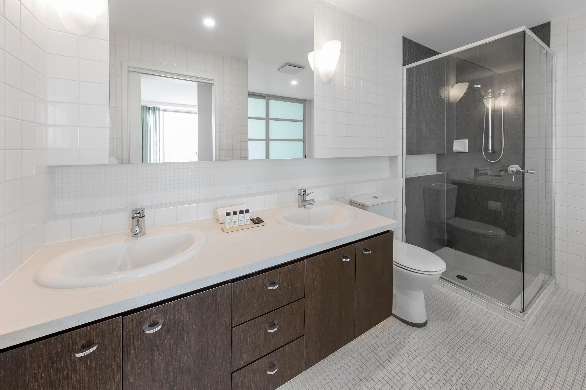 3 Bedroom Executive Apartment