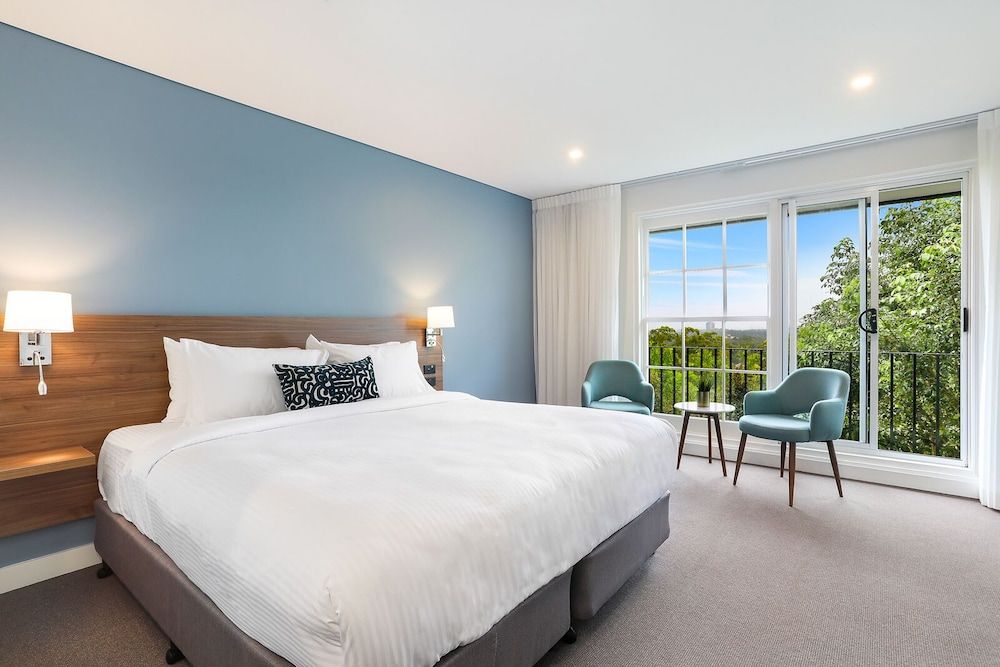 Executive Room, 1 King Bed, Balcony