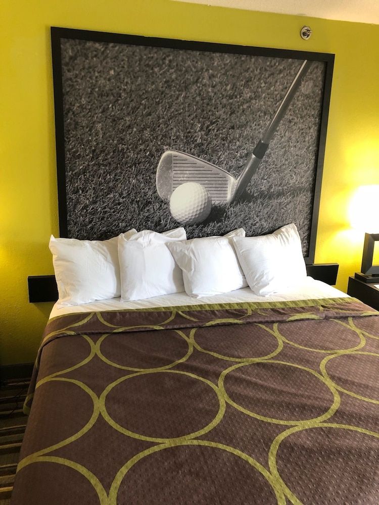 Standard Room, 1 King Bed