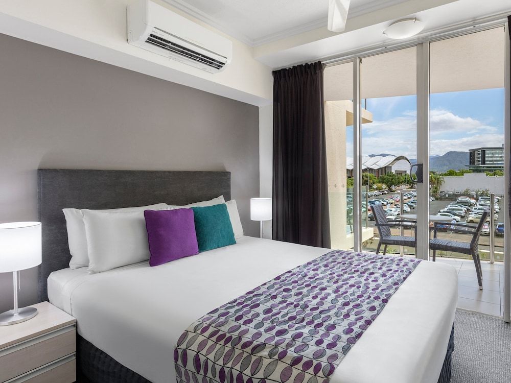 undefined Park Regis City Quays 8