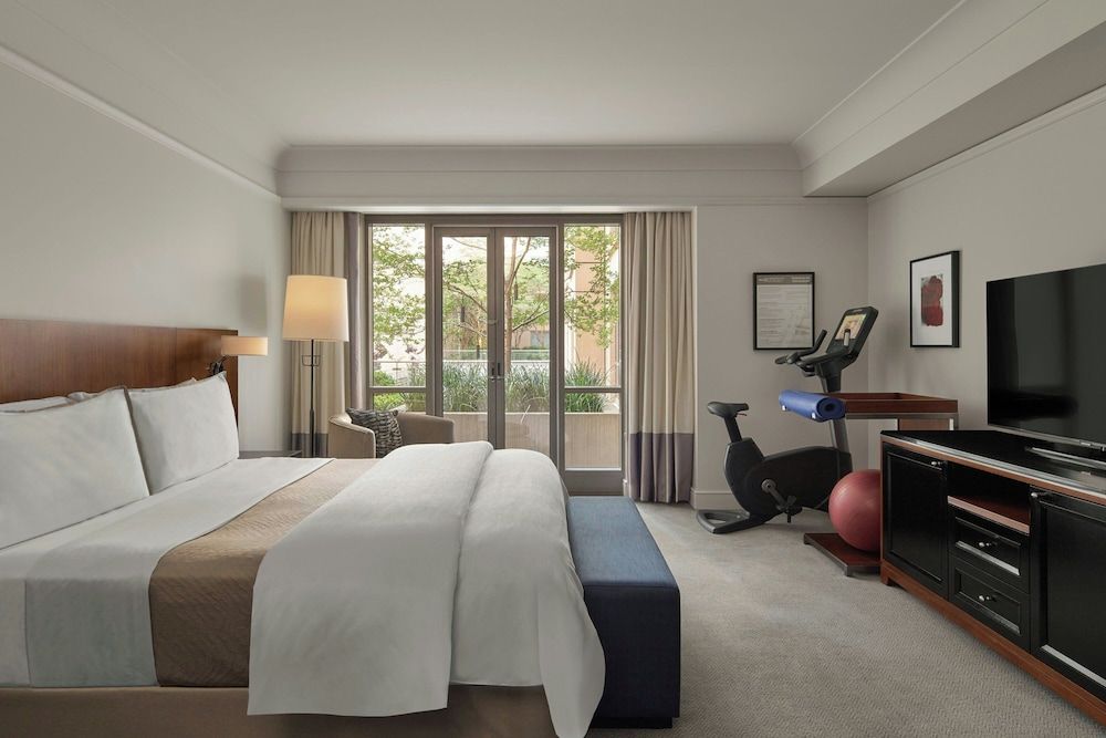 The Westin Melbourne Room, 1 King Bed (Westin Workout King)