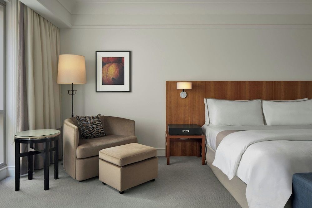 The Westin Melbourne Standard Room, 1 King Bed 2