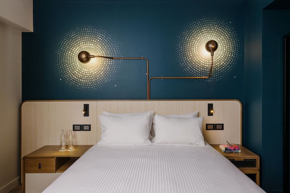 Standard Room, 1 Queen Bed