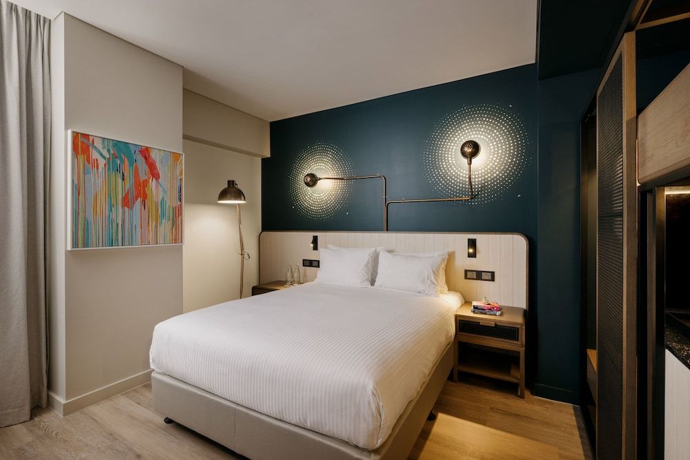 Standard Room, 1 Queen Bed
