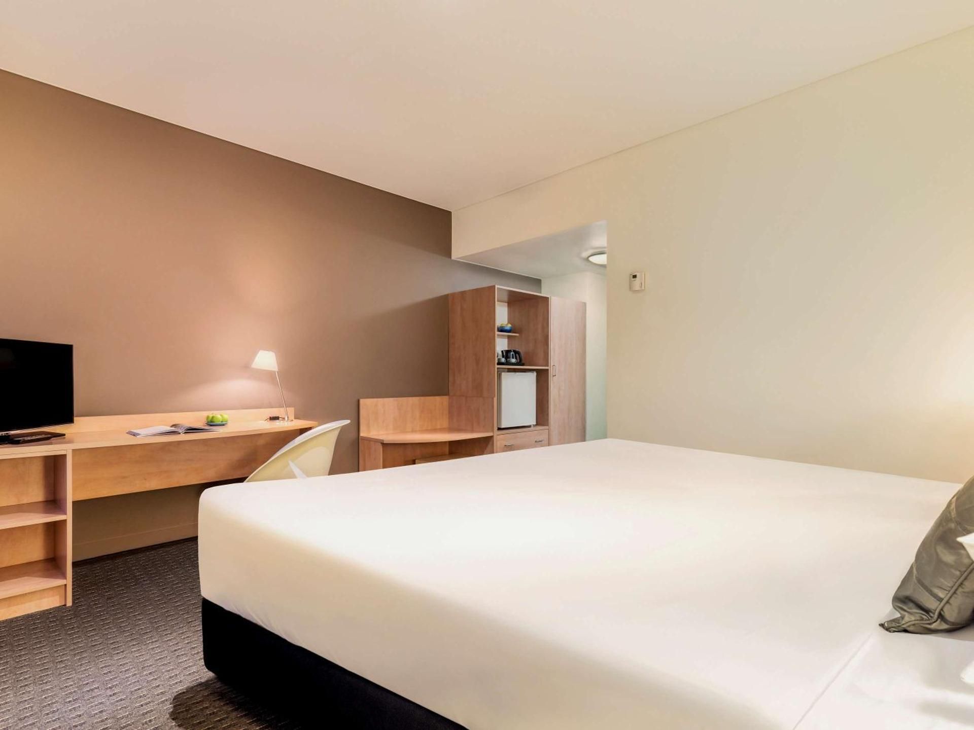 Standard Queen Room - Late Check-In After 21:30