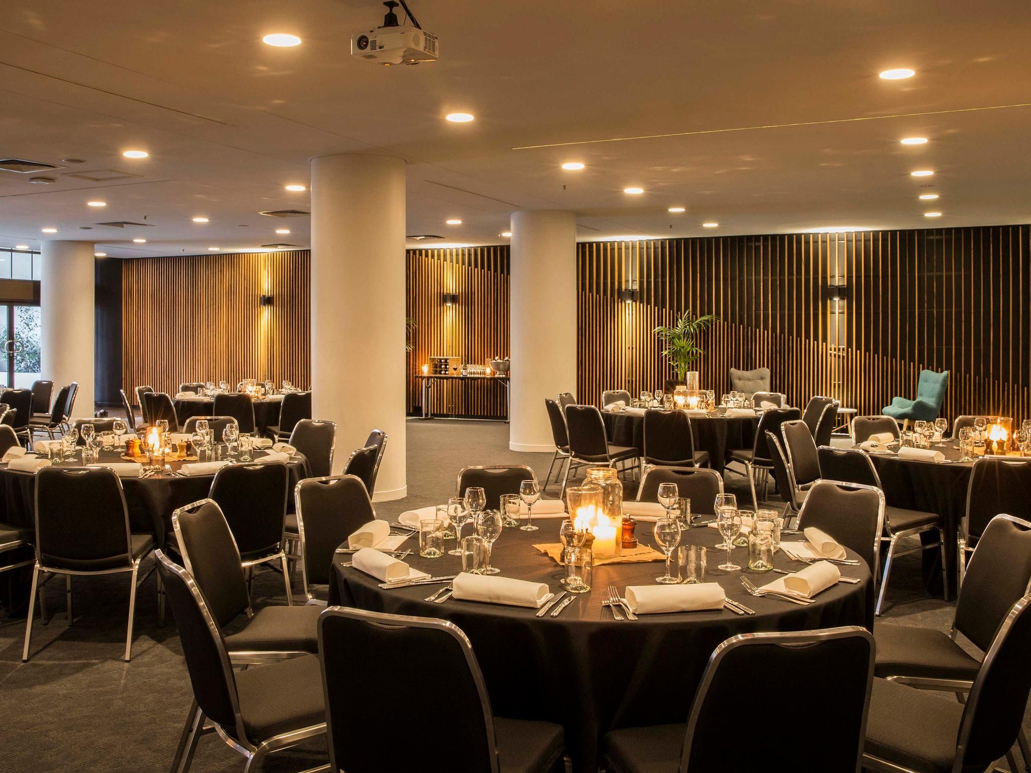 undefined ibis Melbourne Hotel and Apartments 9