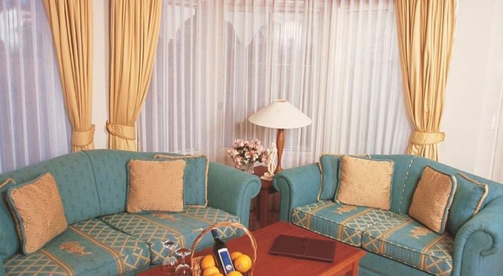 Royal Woods Resort Villa, 3 Bedrooms 4