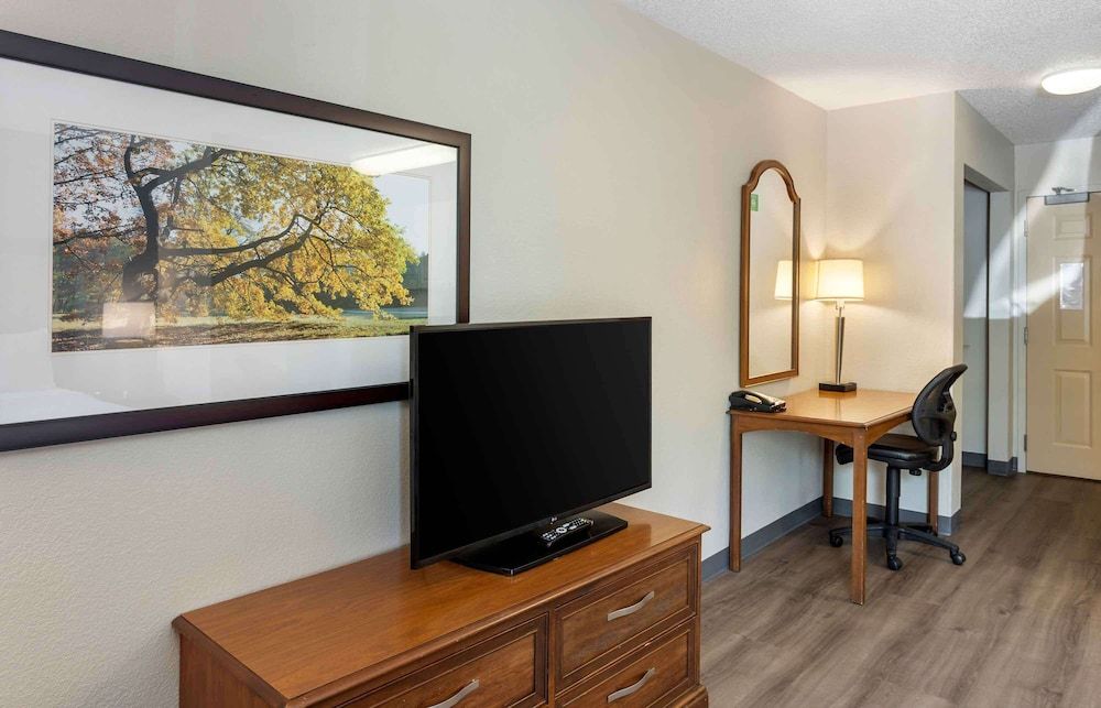 Extended Stay America Suites Mt Laurel Pacilli Place Studio, 1 Queen Bed, Non Smoking 4