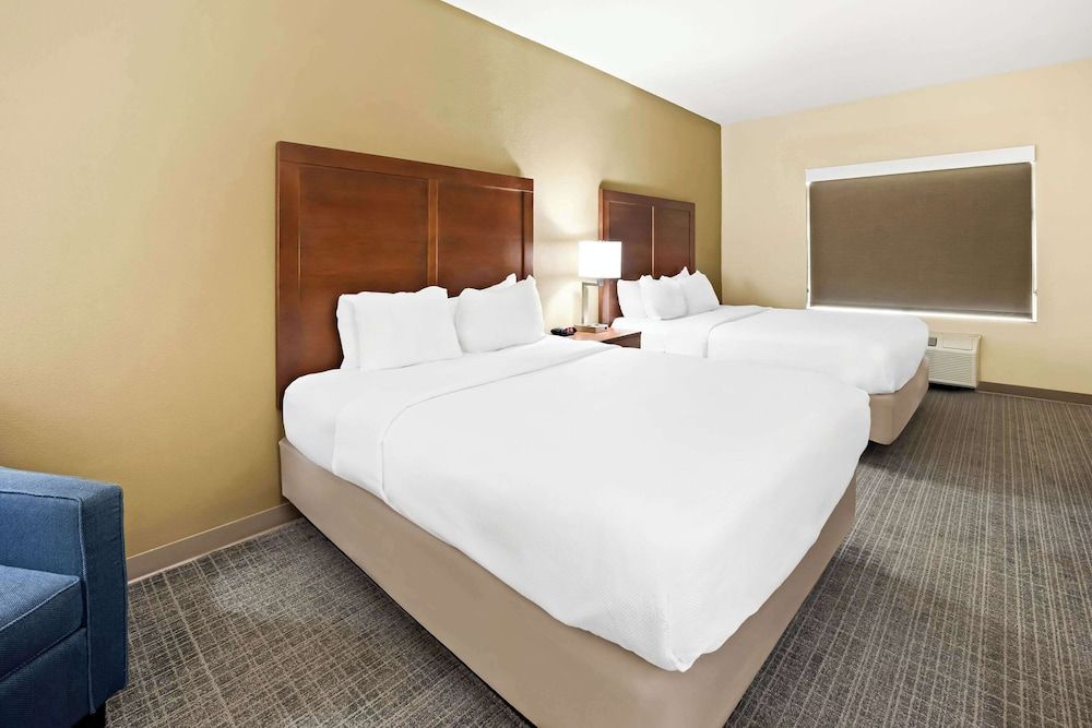 Standard Room, 2 Queen Beds, Non Smoking