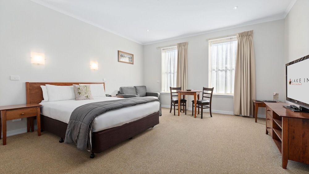 Deluxe Spa Suite