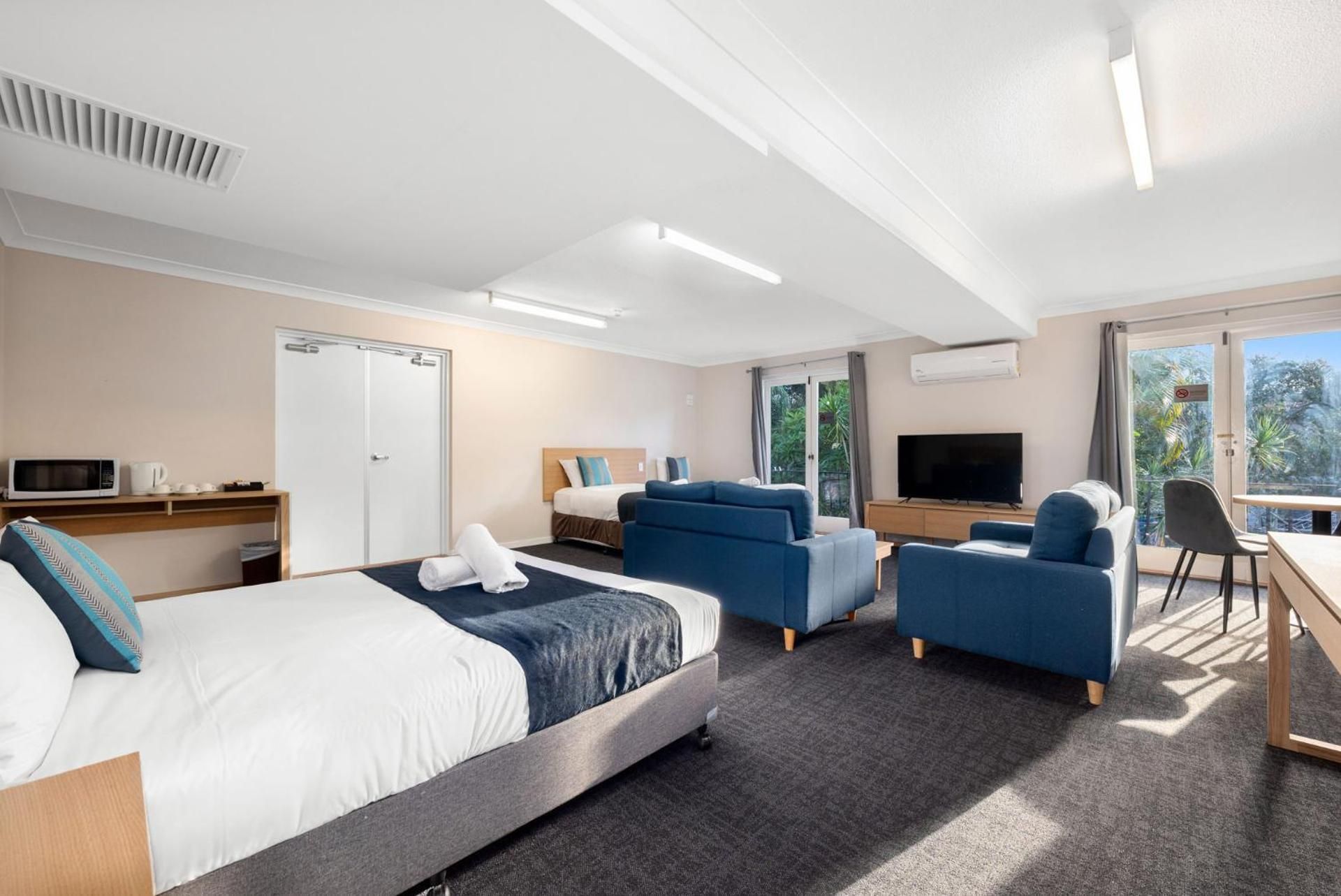 Superior Triple Room