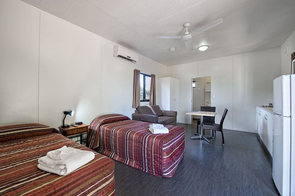 Discovery Parks - Darwin Standard Studio Cabin 2