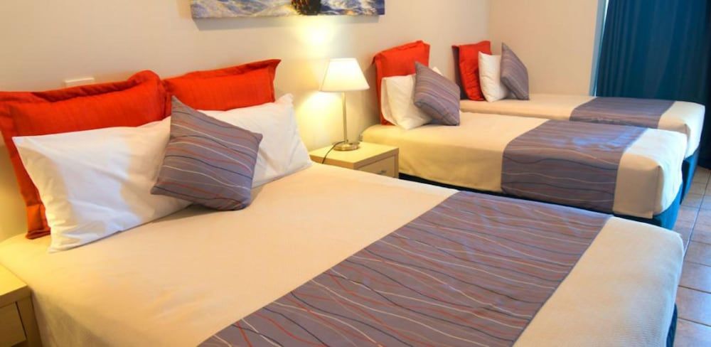 Beachcomber Studio Unit