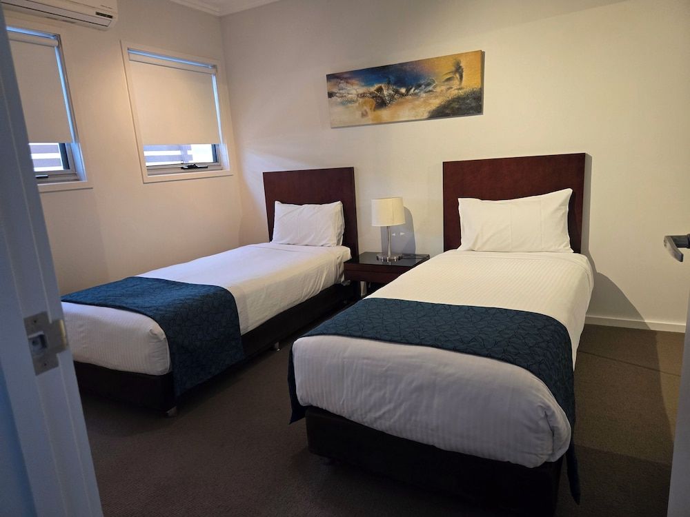 Quarterdecks Retreat Classic Villa, 2 Bedrooms