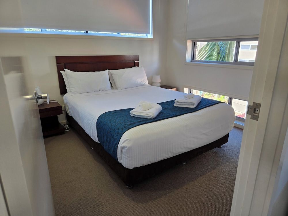 Quarterdecks Retreat Classic Villa, 3 Bedrooms 2