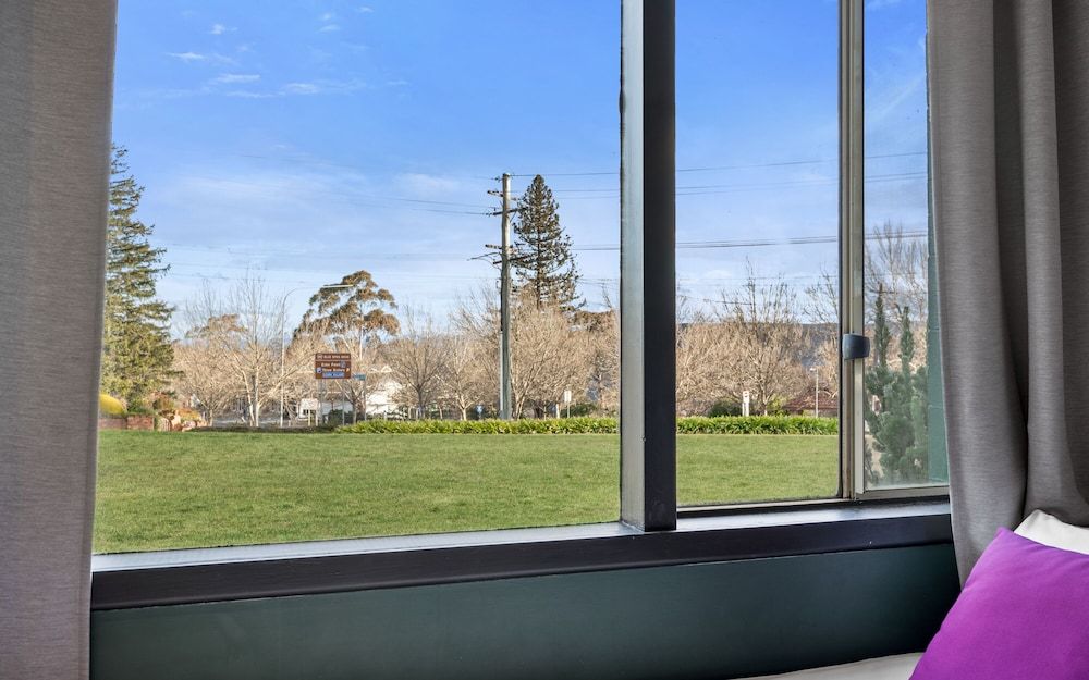 Echo Point Discovery Motel Scenic View Queen Plus Two 3