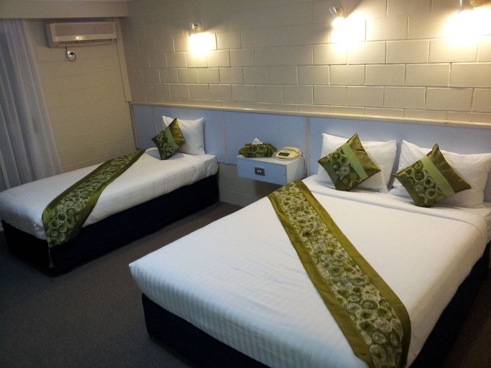 Twin Suite