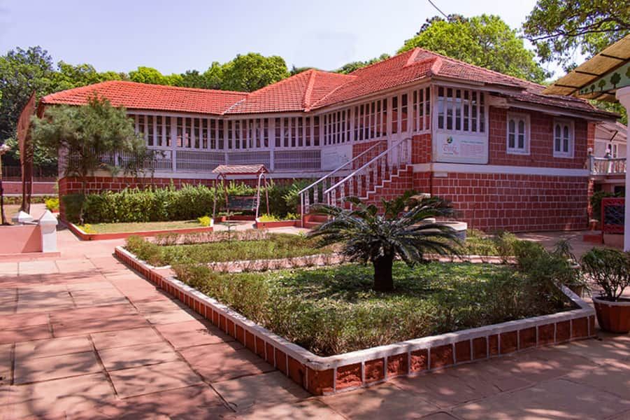 Hotel Building