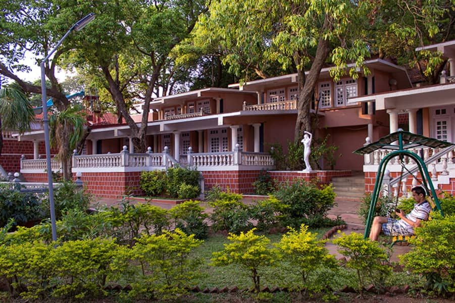 Hotel Building