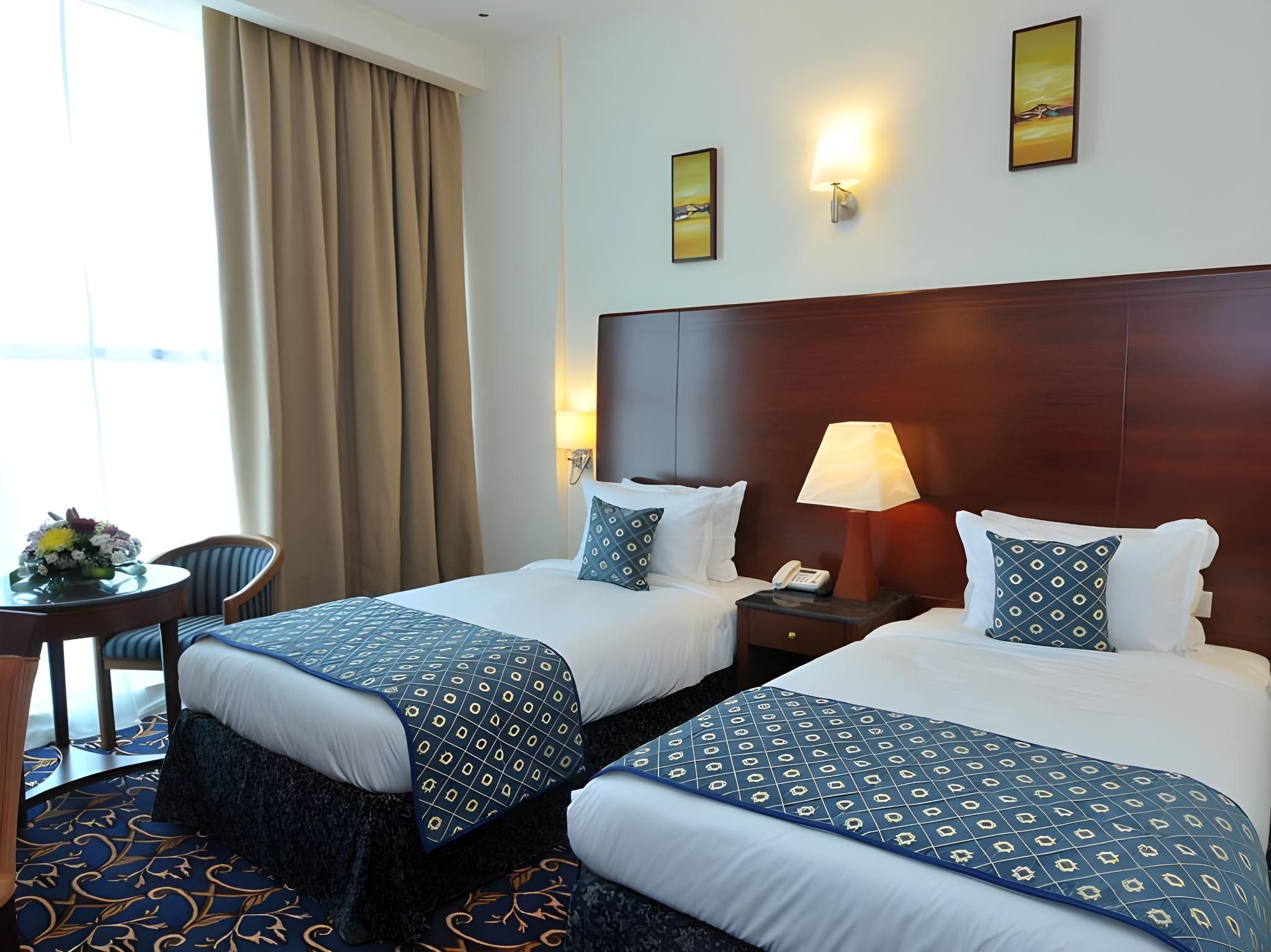 Ramee Rose Hotel Standard Room 5