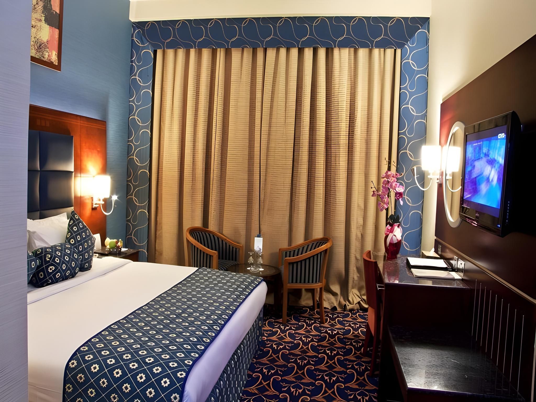 Ramee Rose Hotel Standard Room