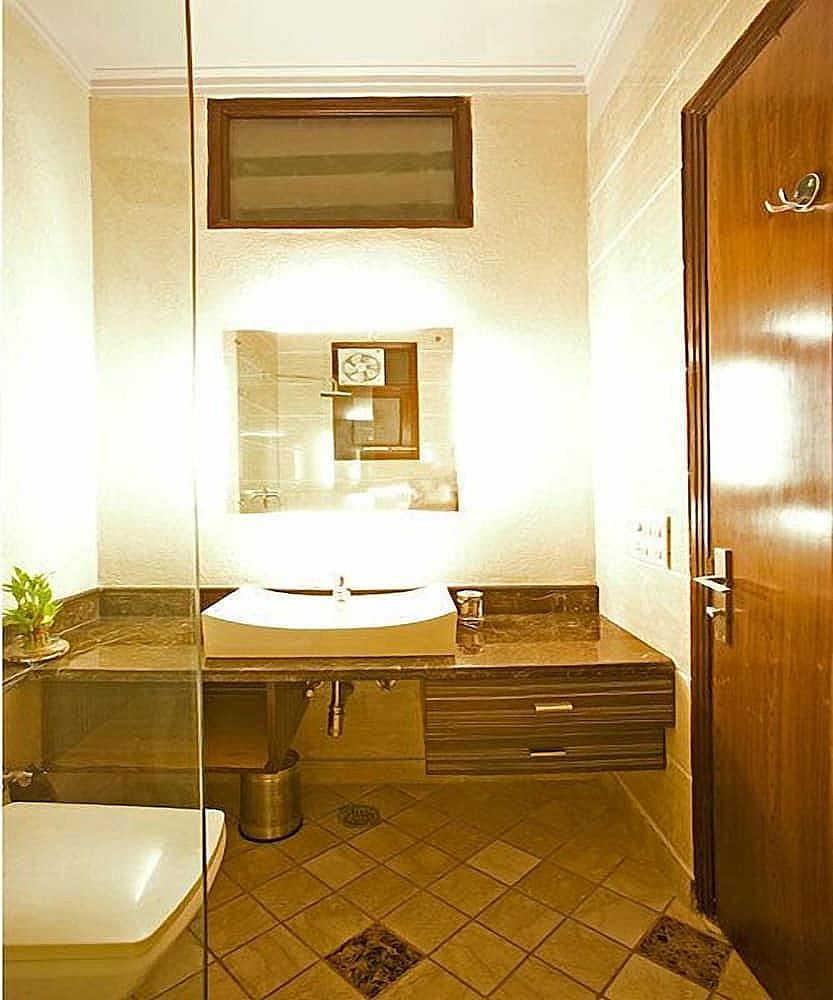 Evergreen Suites Defence Colony Suite 3