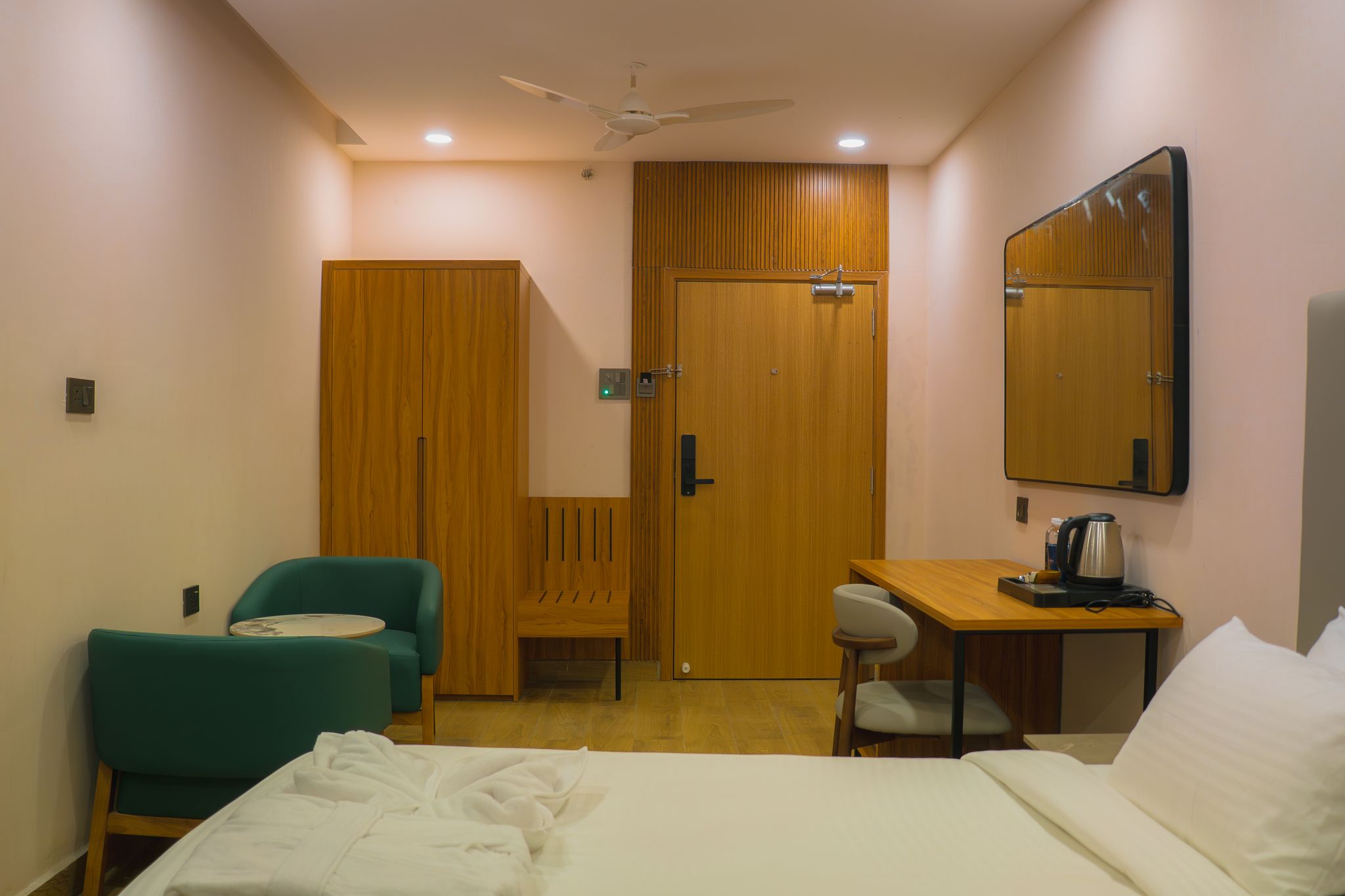 Trunk And Trolley - Gachibowli Executive Room 14
