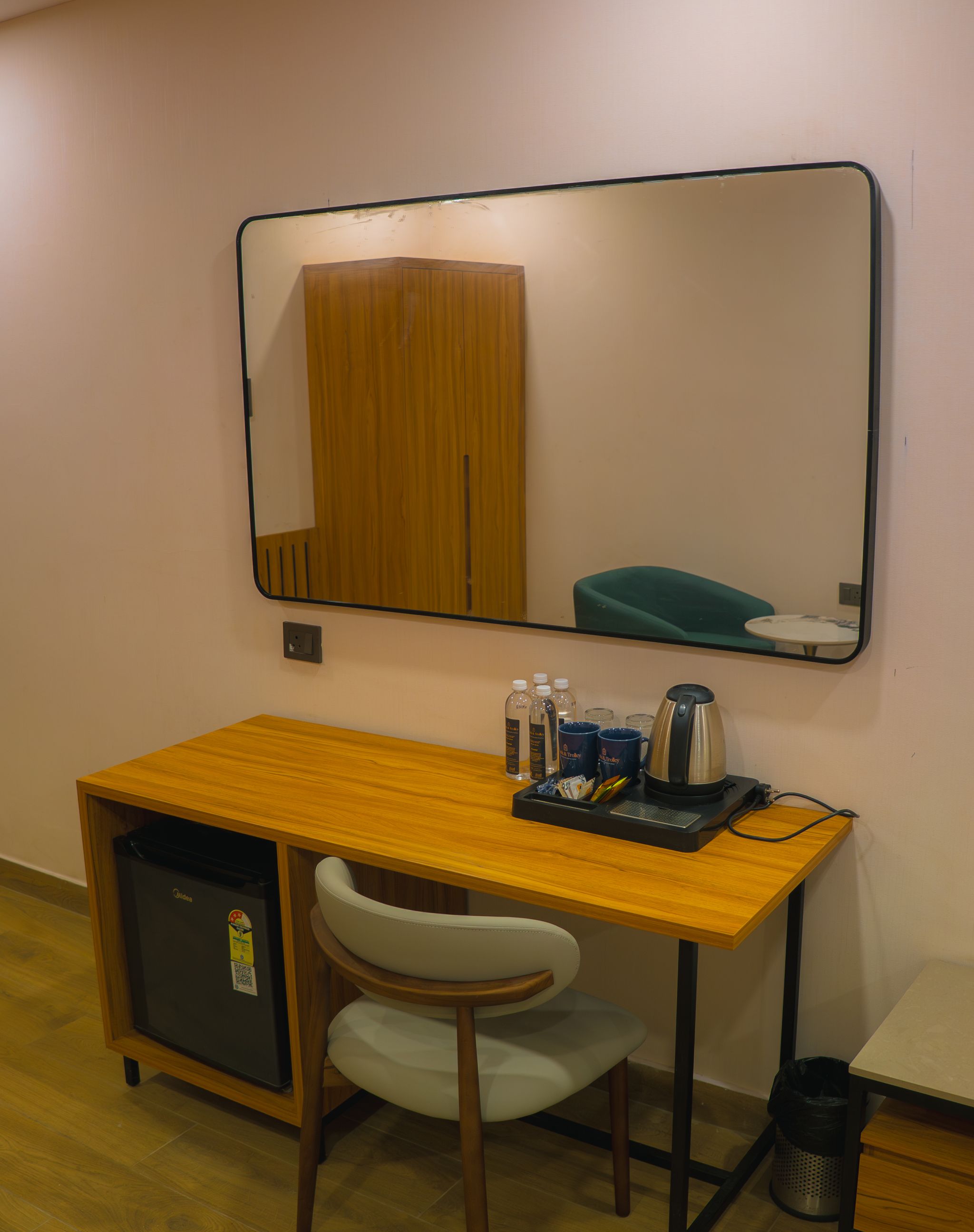 Trunk And Trolley - Gachibowli Executive Room 12