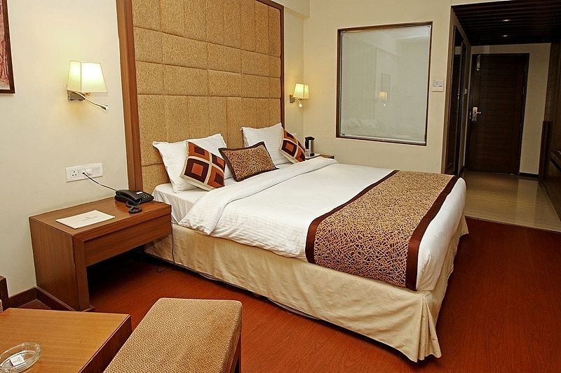 Hotel Planet Landmark Deluxe Room 3