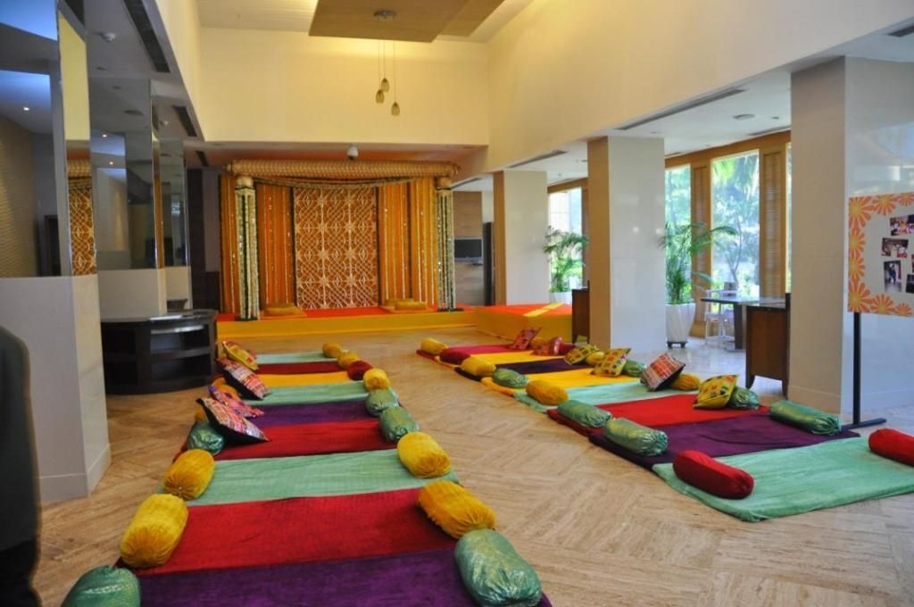 Luxury Room - Pool View