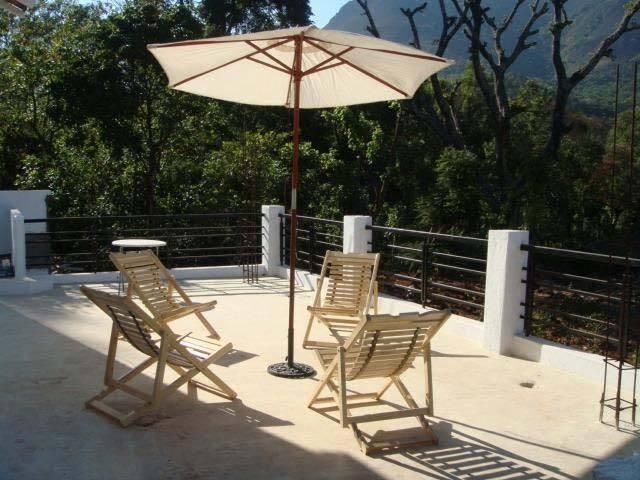 undefined Coffee County Stay I G Road 9