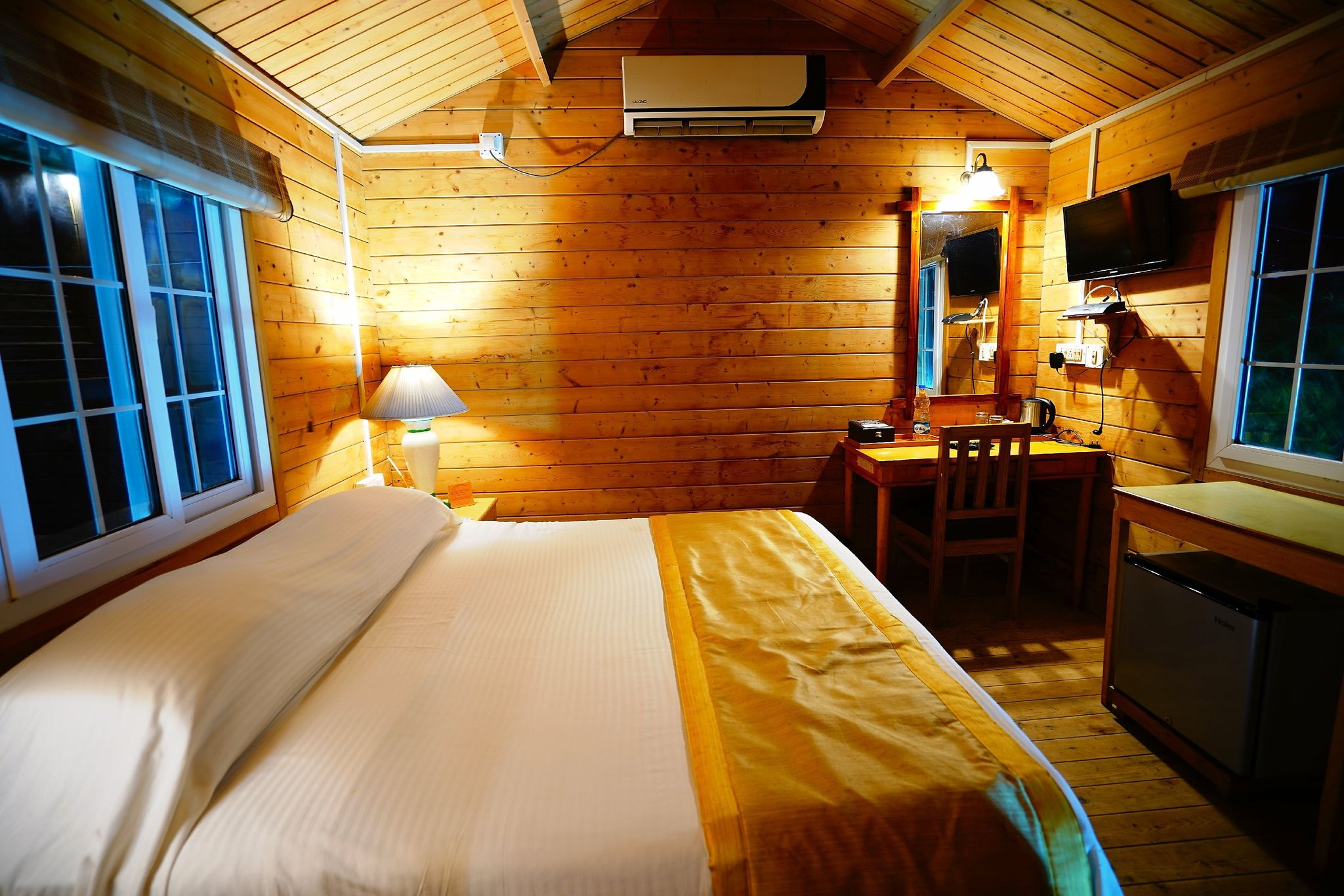 Forest Deluxe Cottage