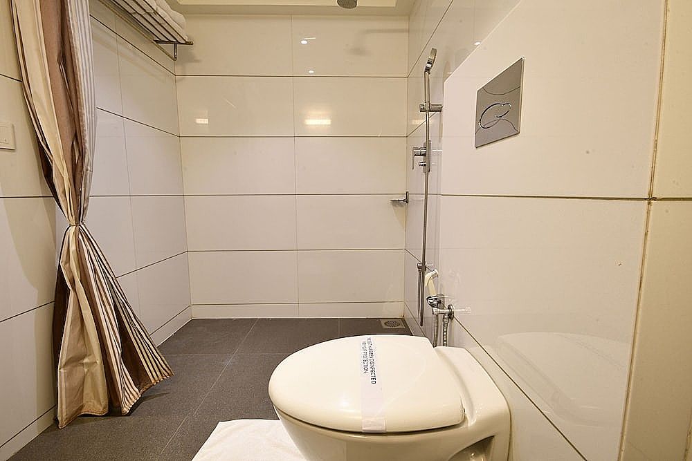 Platinum Residency Super Deluxe 15