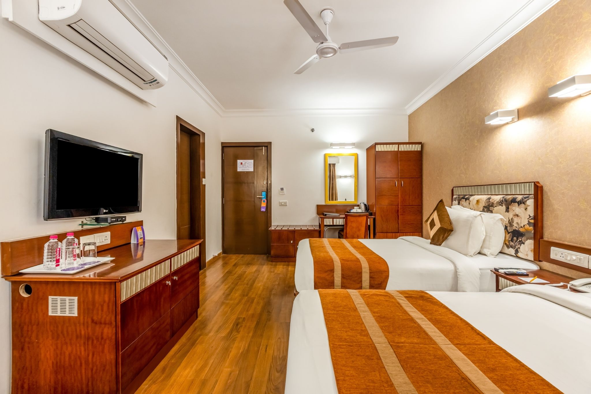 Clubhouse by CheckIn Nami Residency - Sabarmati Riverfront Ahmedabad Classic With Twin Bed 2