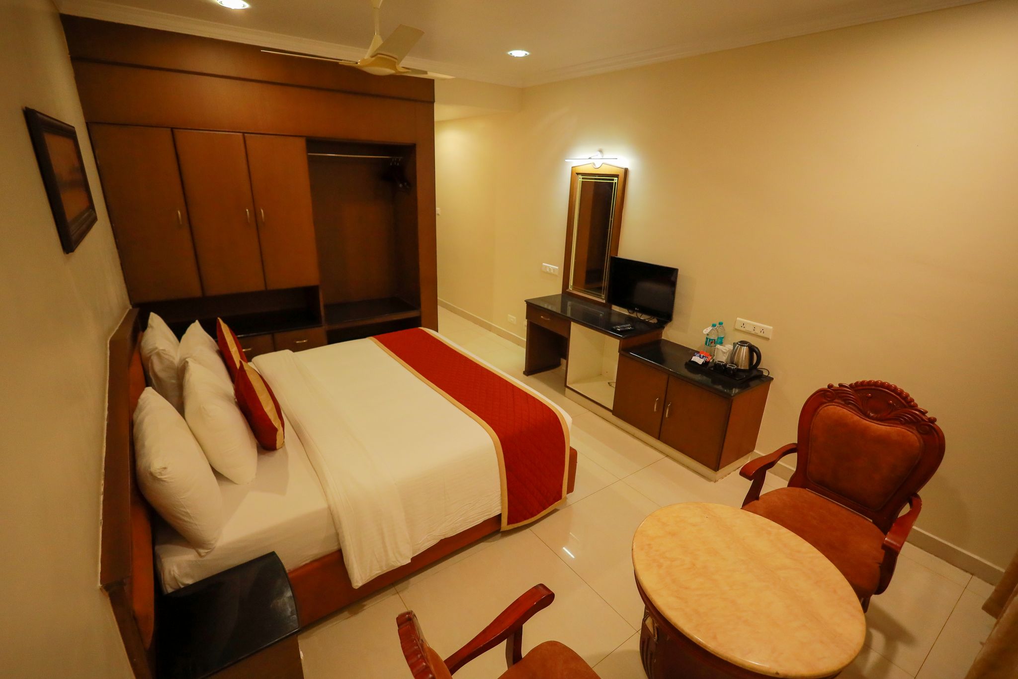 The Seashore Hotel Standard A/C ( City View ) 4