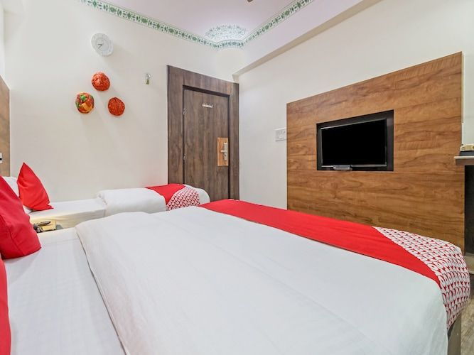 Hotel Arco Palace Business Room Swimming Pool, Gym with Kids Zone 4