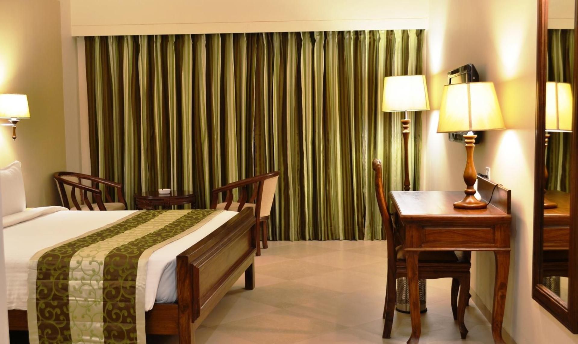 Uday Suites - The Airport Hotel Mystica Room 6