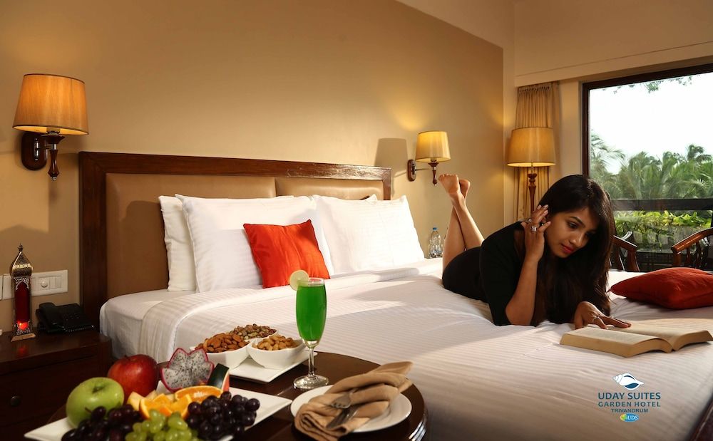 Uday Suites - The Airport Hotel Mystica Room