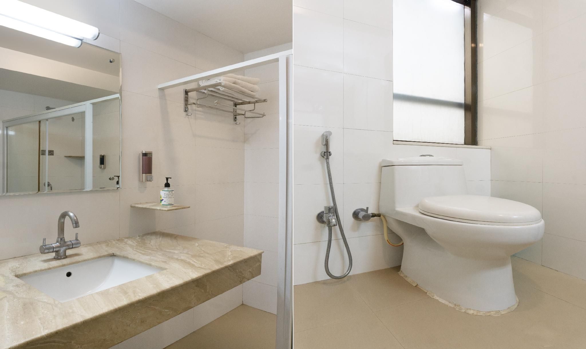 Treebo Bhairavee, Baner Deluxe Double Room 11