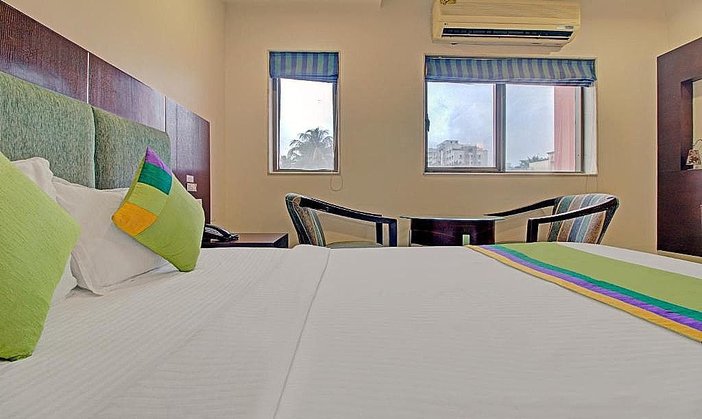 Treebo Bhairavee, Baner Standard Double Room